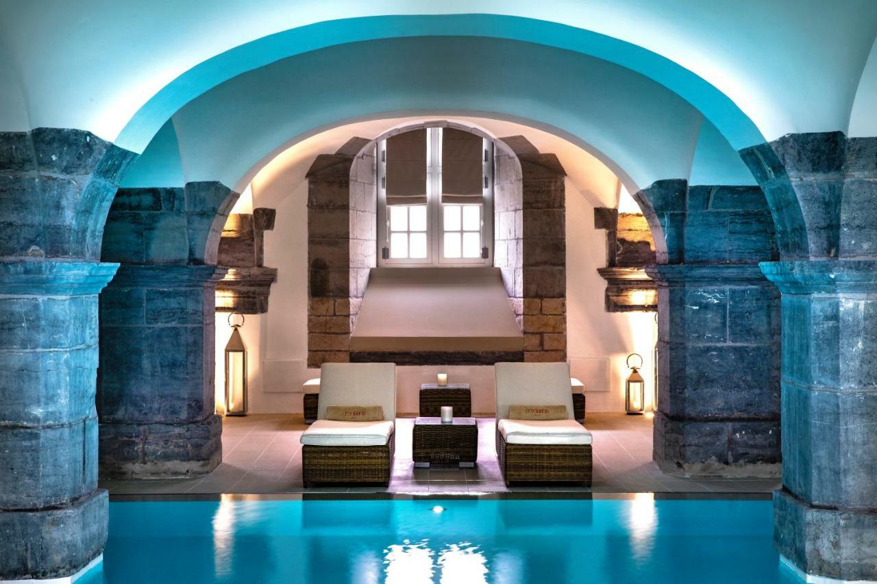Royal Hainaut Spa & Resort Hotel Валансьєнн Екстер'єр фото